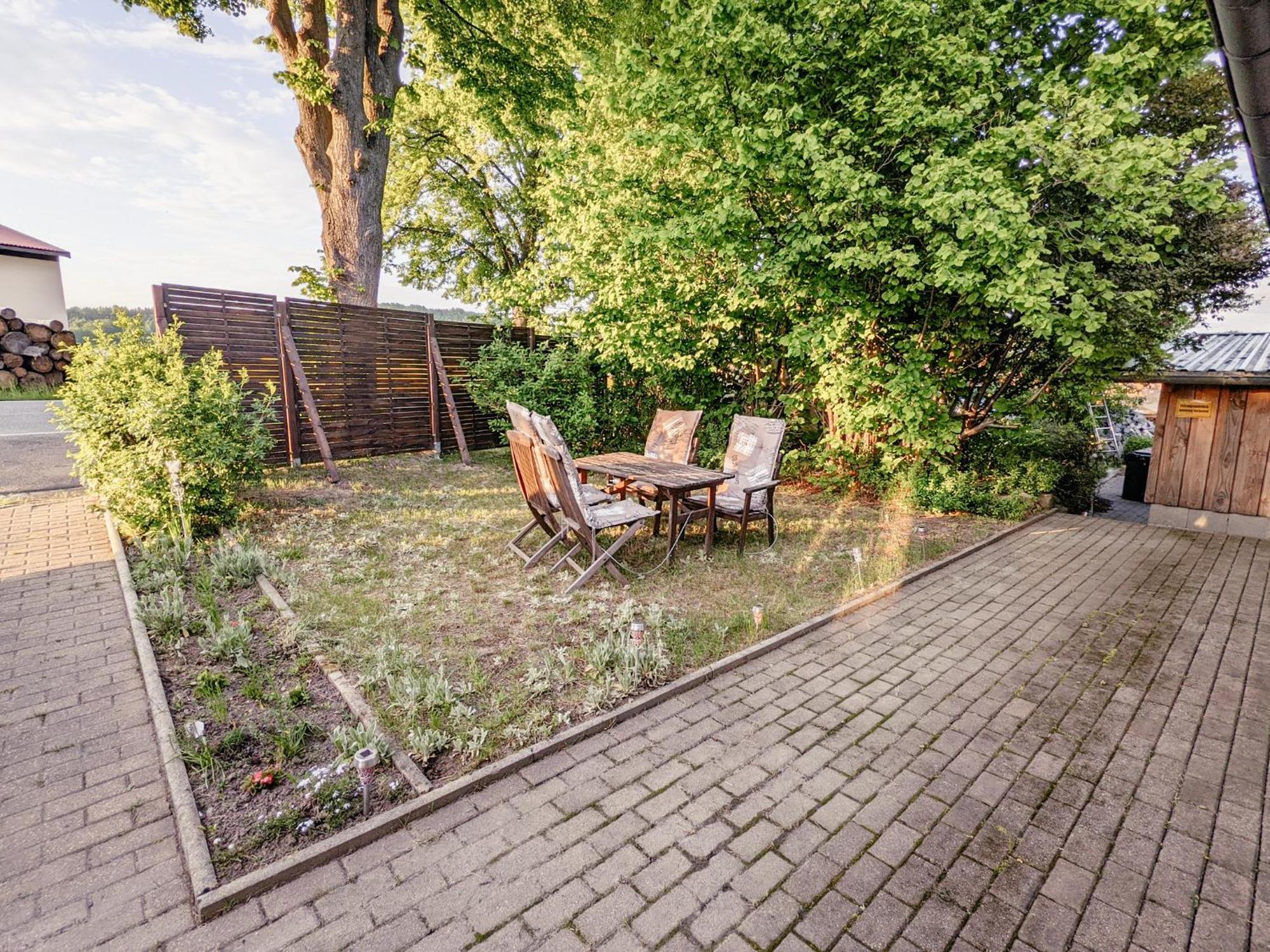 W5 - Urlaubsmagie - Wohnung Mit Grill, Terrasse & Pool Lichtenhain  Εξωτερικό φωτογραφία